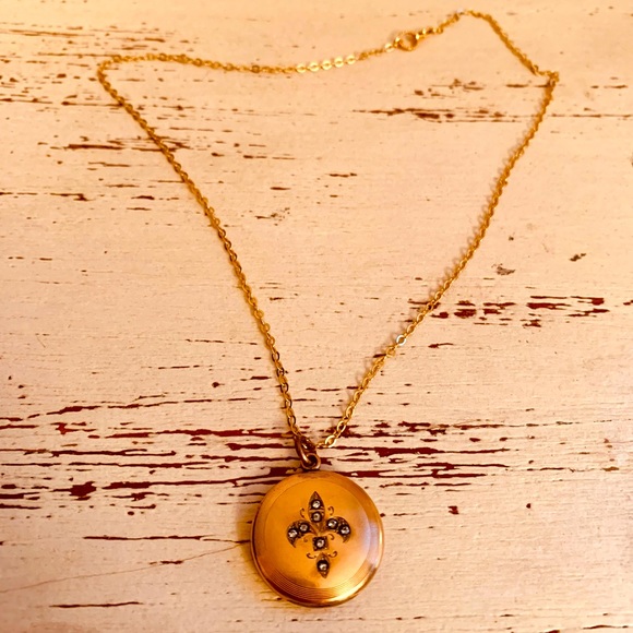 SKM Co Jewelry Victorian Skm Co Gold Locket Poshmark - Main Image